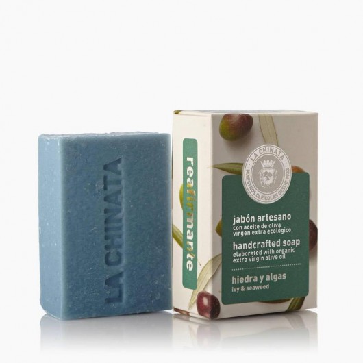 Зміцнююче мило Artisan з плющем та водоростями La Chinata