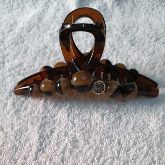 Шпилька для волосся коричнева з двома стразами